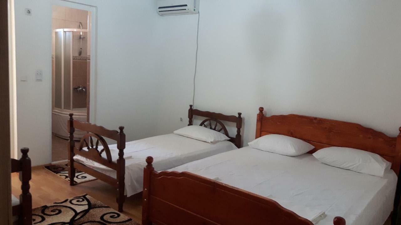 Guesthouse Sinani Ulcinj Exterior photo