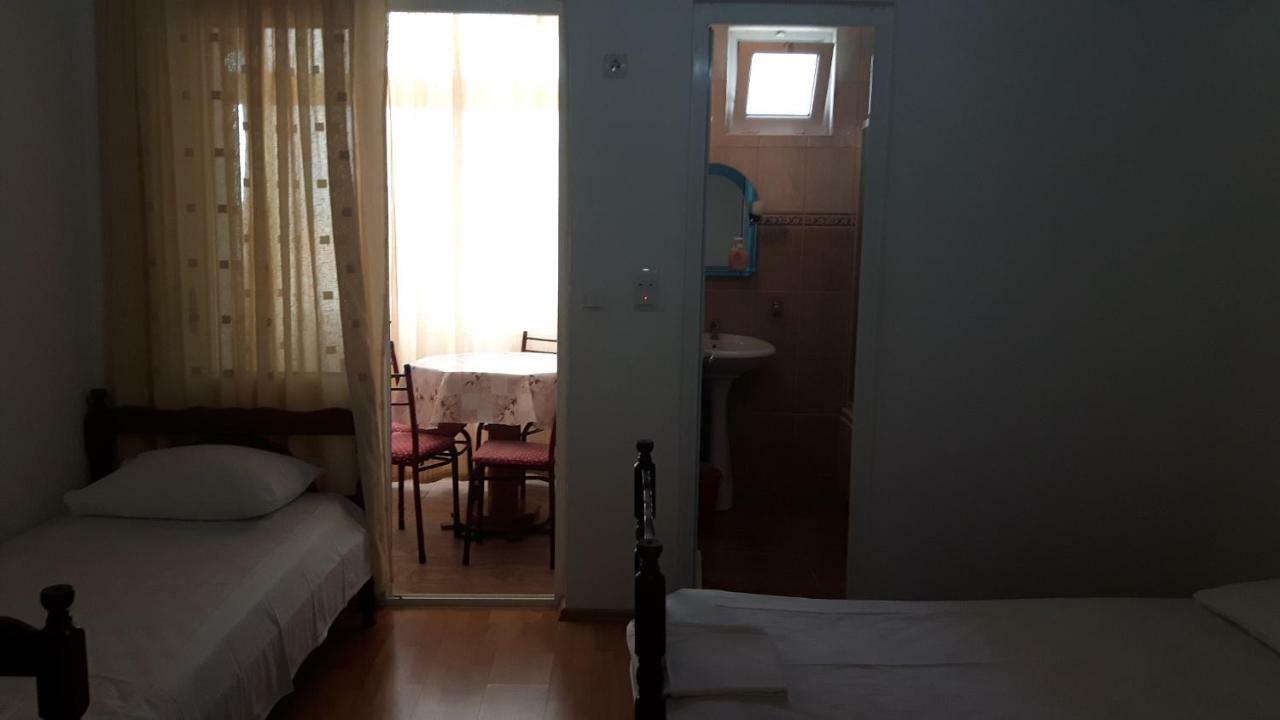 Guesthouse Sinani Ulcinj Exterior photo